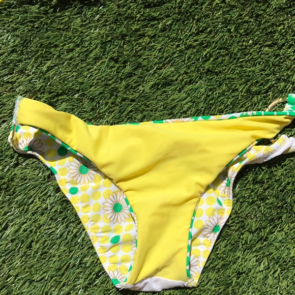 B swim bikini - Picture 4 of 5